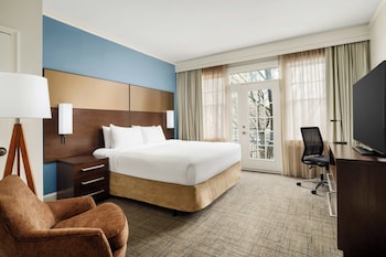 Studio, 1 Queen Bed (Balcony)