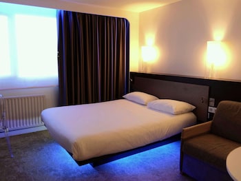Standard Room, 1 Double Bed with Sofa bed