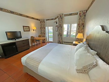 Executive Room, 1 King Bed
