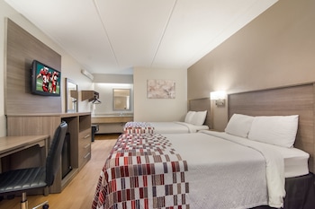 Deluxe Room, 2 Double Beds (Smoke Free)