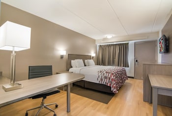 Superior Room, 1 King Bed (Smoke Free)