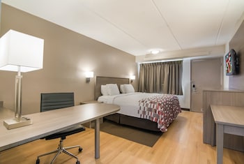 Superior Room, 1 King Bed (Smoke Free)