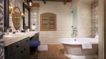 Room (Hacienda)