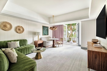 Executive Suite, 1 Bedroom, Resort View