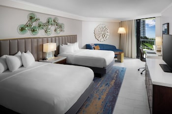 Room, Multiple Beds, Mobility Accessible, Balcony (Roll-In Shower, Mobility)