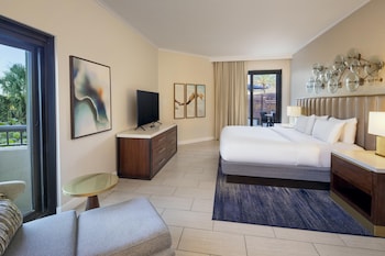 Premier Suite, 1 King Bed with Sofa bed, Balcony (Verdant Veranda)