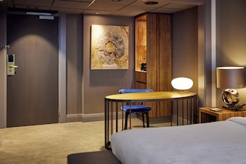 Panorama King Room