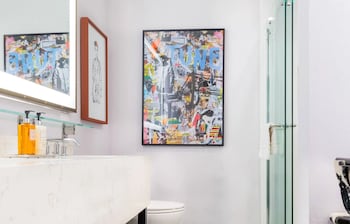 Signature King Suite, City View & Balcony