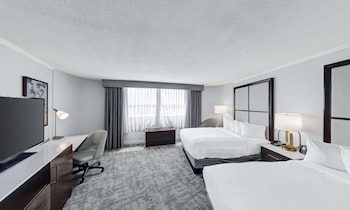 Room, 2 Queen Beds, Accessible (Hearing)