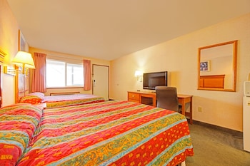 Room, 2 Queen Beds, Non Smoking