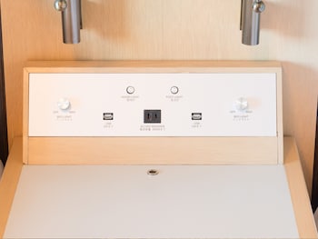 (Annex) Executive Triple Room, Non Smoking