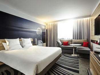 Superior Room, 1 Queen Bed with Sofa bed (Premium)