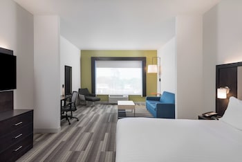 Suite, 1 King Bed with Sofa bed, Accessible Bathtub (Communication, Mobility)