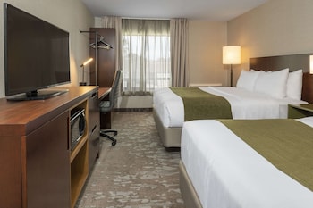 Room, 2 Queen Beds (Stair Access Only)