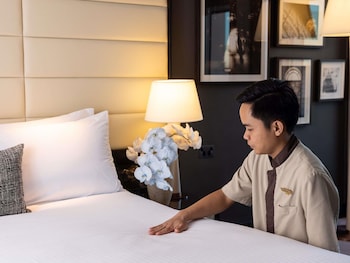 Superior Room, 2 Twin Beds, City View