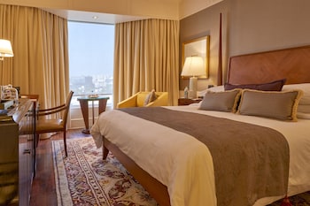 Royal Club Room