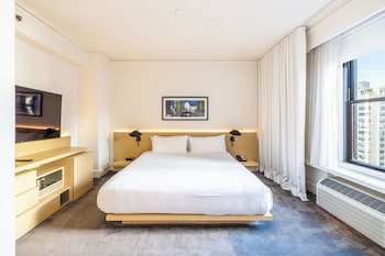 Junior Studio Suite