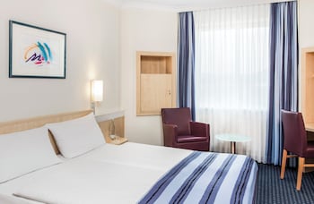 Comfort Twin Room