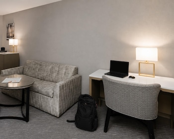 Studio Suite, 1 King Bed