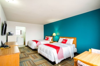 Room, 2 Double Beds, Smoking