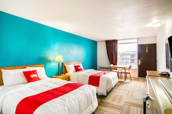 Room, 2 Double Beds, Smoking