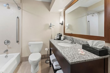 Room, 1 Queen Bed, Accessible, Non Smoking (Upgrade)