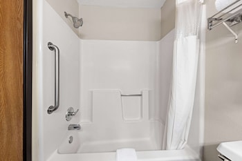 Room, 2 Queen Beds, Non Smoking