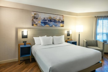 Room, 1 King Bed with Sofa bed, Non Smoking (Upper Floor, Stair Access Only)