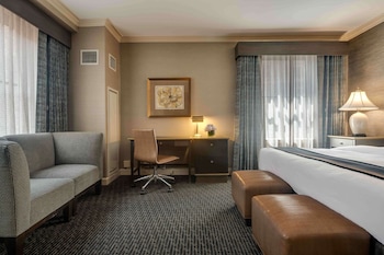 Standard Room, 1 King Bed, Non Smoking