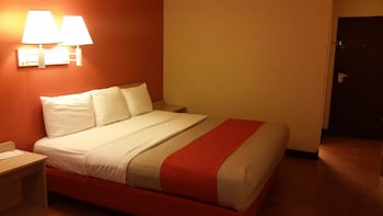Standard Room, 2 Double Beds, Non Smoking