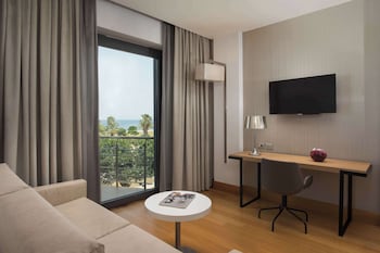 Junior Suite (View,Extra Bed 4 adults)