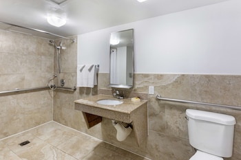 Standard Room, 2 Double Beds