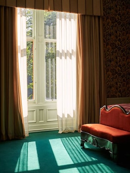 Standard Room, 2 Double Beds (Marine Double Double)