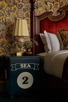 Standard Room, 1 King Bed (Marine King or Twin)