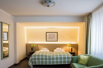 Deluxe Room, 1 Double Bed (Cozy Sitting Corner)
