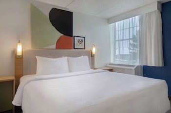 Suite, 1 King Bed