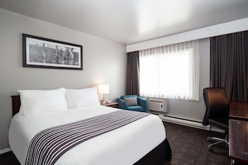 Standard Room, 1 Queen Bed
