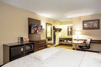 Superior Room, 1 King Bed (Smoke Free)