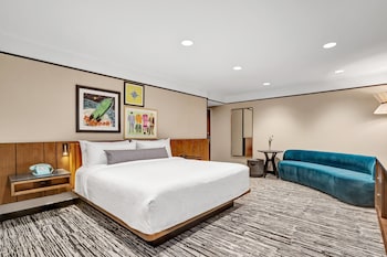 Suite, 1 Bedroom, City View
