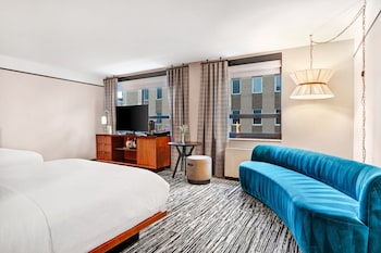 Premium Room, 2 Queen Beds, Mobility Accessible (Communications)