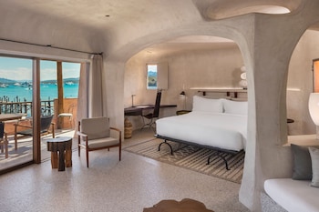 Suite, 1 King Bed, Sea View (Design, Original Wing)
