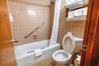 Standard Room, 2 Queen Beds, Non Smoking