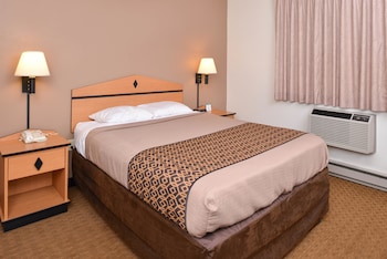 Suite, 1 Queen Bed, Non Smoking