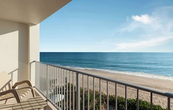 Room, 1 King Bed, Oceanfront