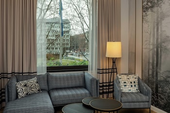 Junior Suite, 1 King Bed