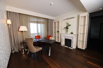 Suite (Samaranch)