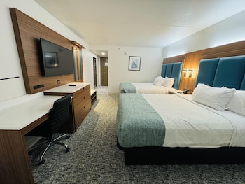 Room, 2 Queen Beds, Non Smoking