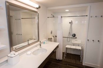 King Room, Accessible