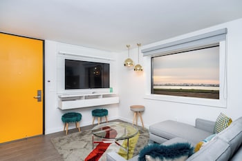 Bay View King Suite