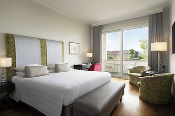 Premium Room, 1 King Bed (Balcony)